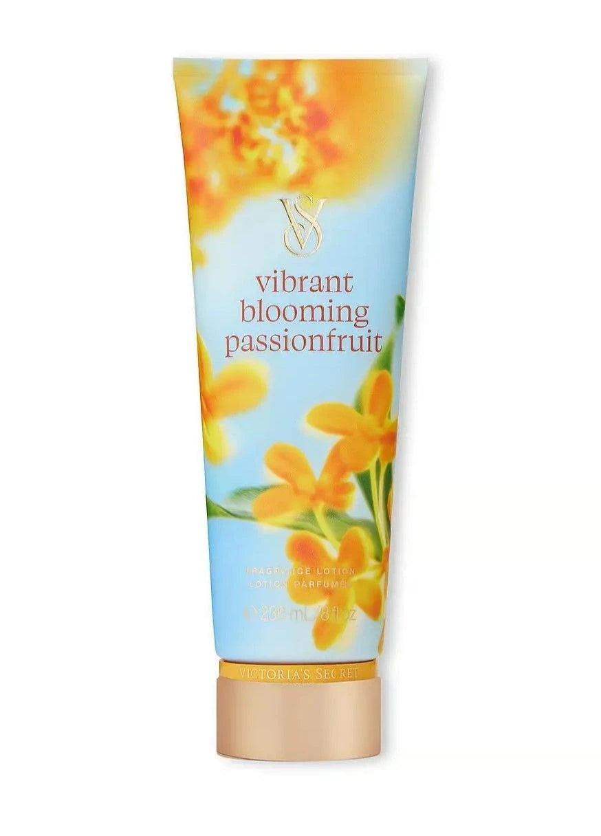 Лосьйон Vibrant Blooming Passionfruit Victoria's Secret