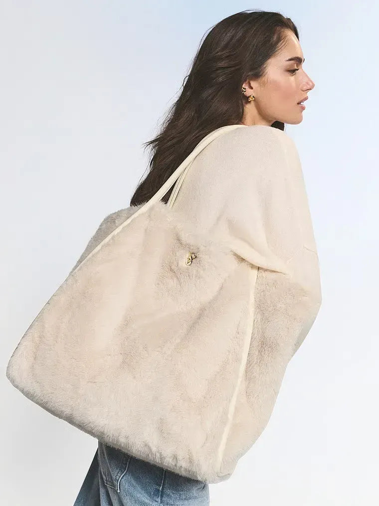 Сумка-шопер Victoria's Secret Faux - Fur Tote Bag
